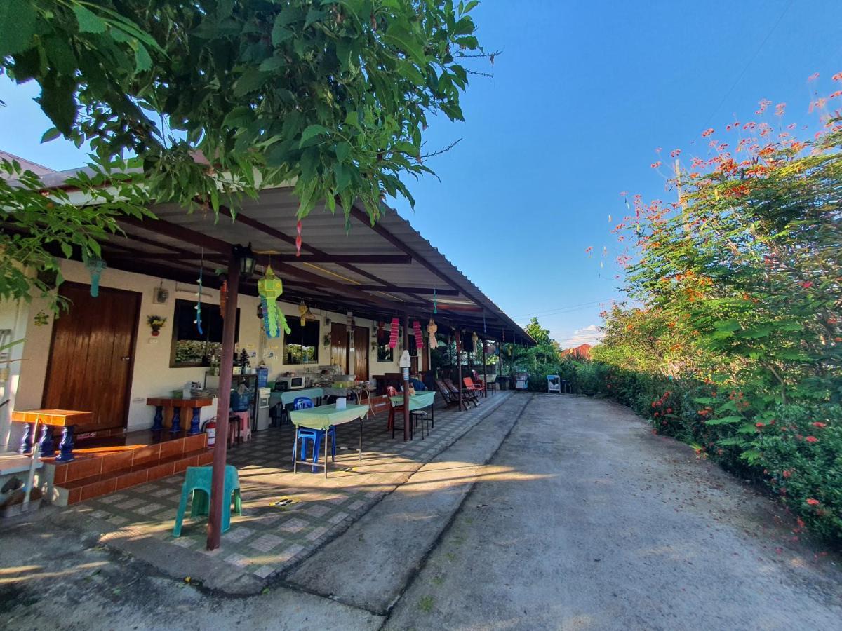 Apartamento Bunrapee House Nan Exterior foto